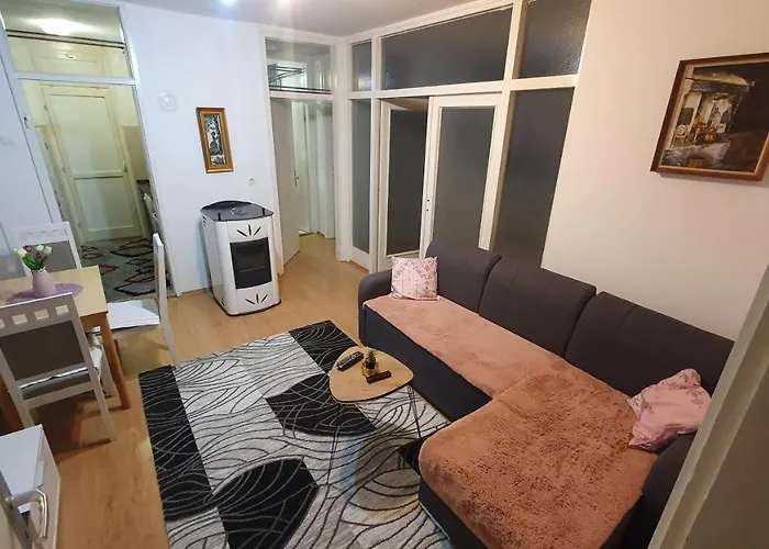 Apartman Dina